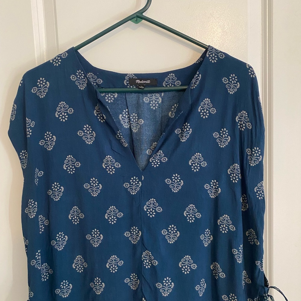 Madewell Blue Printed V-Neck Blouse - Picture 3 of 9